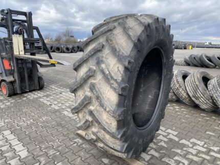 Opona rolnicza do maszyn 650/65R42 TRELLEBORG TM800 / 80% bieżnika