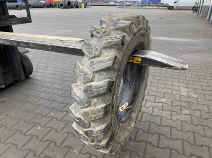 Opona przemysłowa do koparek 8.25-20 WESTLAKE EL08 / 90% Bieżnika