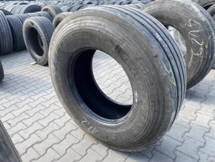 Opona ciężarowa używana naczepowa 385/65R22.5 GOODYEAR KMAX T / 14mm