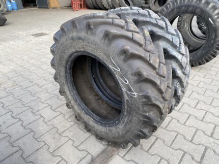 Opony do maszyn budowlanych 10.5-18 ALLIANCE MPT / 90% BIEŻNIKA
