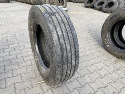 Opona ciężarowa używana prowadząca 275/70R22.5 CONTINENTAL HSR1 / 11-12mm