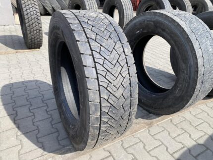 Opona ciężarowa używana napędowa 315/60R22.5 DUNLOP SP446 / 12-13mm