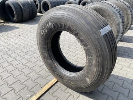 Używana opona ciężarowa prowadząca 315/80R22.5 DUNLOP SP352 / 11mm