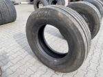 Opona ciężarowa używana prowadząca 315/70R22.5 SEMPERIT RUNNER F2 / 12-13mm