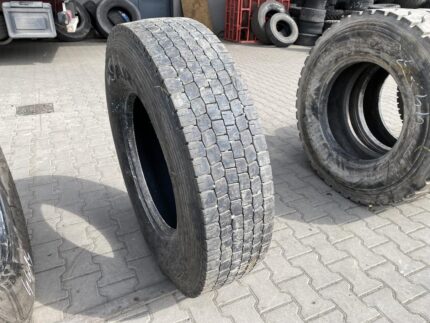 Opona ciężarowa używana napędowa 315/80R22.5 YARTU AD153 / 9-12mm