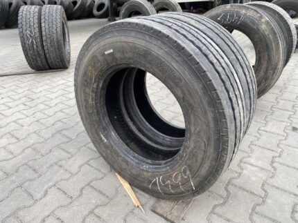 Opony ciężarowe używane naczepowe 215/75R17.5 NOKIAN NTR 32 / 10mm