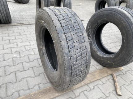 Opona ciężarowa używana napędowa 245/70R17.5 CONTINENTAL CONTI HYBRID LD3 / 7-8mm