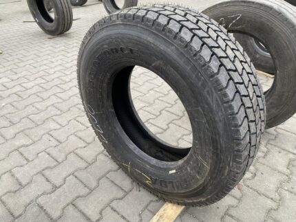 Opona ciężarowa używana napędowa 235/75R17.5 FULDA REGIOFORCE / 100% Bieżnika