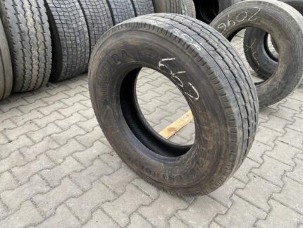 Opona ciężarowa używana prowadząca 235/75R17.5 FULDA REGIOCONTROL / 12-13mm