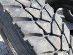 Opona używana ciężarowa napędowa budowlana 13R22.5 BIEŻNIKOWANA TYP MICHELIN XDY3 / 16-17mm