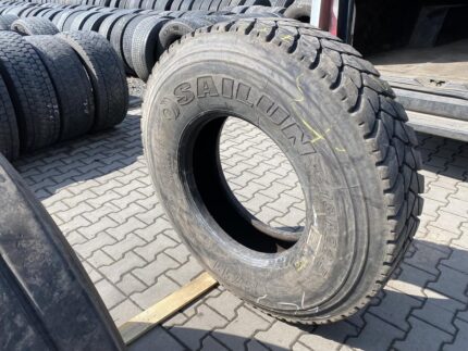 Opona używana ciężarowa napędowa budowlana 13R22.5 BIEŻNIKOWANA TYP MICHELIN XDY3 / 16-17mm