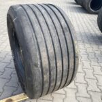 Opona ciężarowa używana naczepowa 445/45R19.5 PIRELLI ST:01 / 8-10mm