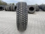 Opona ciężarowa używana napędowa 315/70R22.5 BIEŻNIKOWANA TYP BRIDGESTONE M729 / 22-23mm - obrazek 3