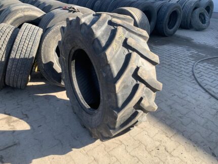 Opona używana przemysłowa ładowarka 16/70-20, 405/70-20 MITAS MPT-01
