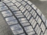 Opona ciężarowa używana napędowa 315/70R22.5 ARMSTRONG ADR11 / 15mm - obrazek 3