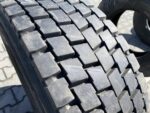 Opona ciężarowa używana napędowa 265/70R17.5 BIEŻNIKOWANA TYP MICHELIN XDE2+ / 12mm