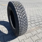  Opona ciężarowa używana napędowa 205/75R17.5 BIEŻNIKOWANA TYP MICHELIN XDE2 / 13mm