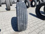 Opona ciężarowa używana prowadząca 245/70R19.5 PIRELLI FR:01 / 9mm