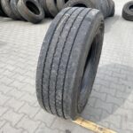 Opona ciężarowa używana prowadząca 315/70R22.5 PIRELLI FR:01 TRIATHLON / 10-11mm
