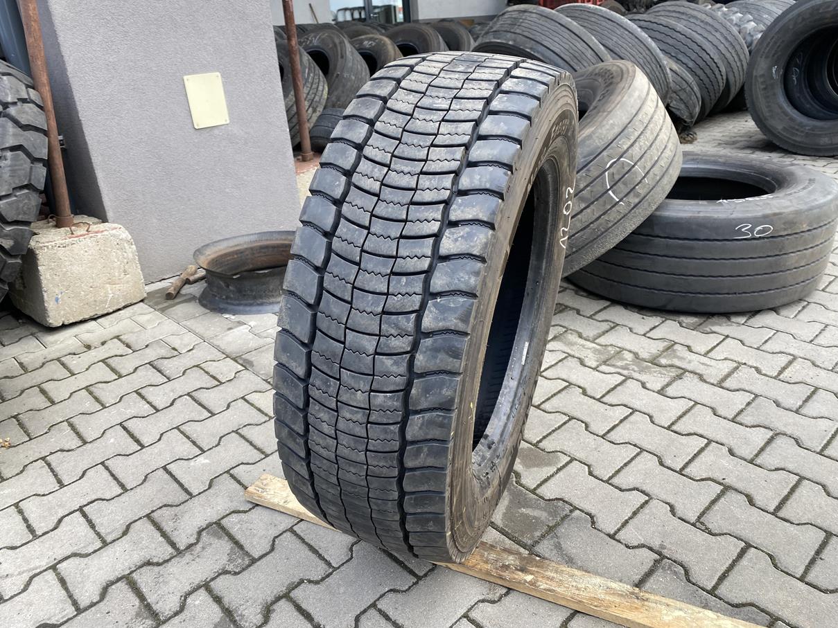 IMG_8168 Opona ciężarowa używana napędowa 295/60R22.5 TRAZANO NOVO ENERGY D23 / 13-14mm - obrazek 1