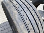Opona ciężarowa używana prowadząca 315/60R22.5 UNIROYAL FH40 / 8-9mm - obrazek 3