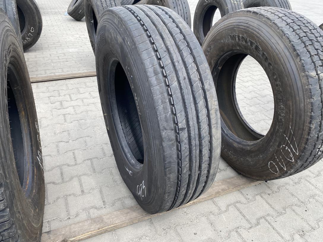 IMG_0854 Opona ciężarowa używana prowadząca 295/80R22.5 HANKOOK SMART TOURING AL22 / 12-13mm - obrazek 1