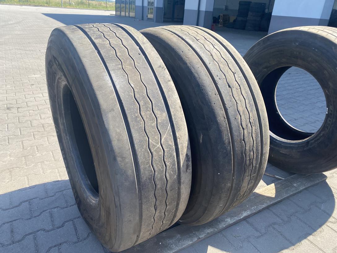 IMG_1444 Opony ciężarowe używane naczepowe 385/65R22.5 FIRESTONE FT524 ENLITEN / 9mm - obrazek 1
