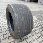 Opona ciężarowa używana naczepowa 445/45R19.5 GOODYEAR KMAX T GEN-2 / 7-8mm
