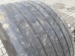 Opona ciężarowa używana naczepowa 445/45R19.5 GOODYEAR KMAX T GEN-2 / 7-8mm - obrazek 3