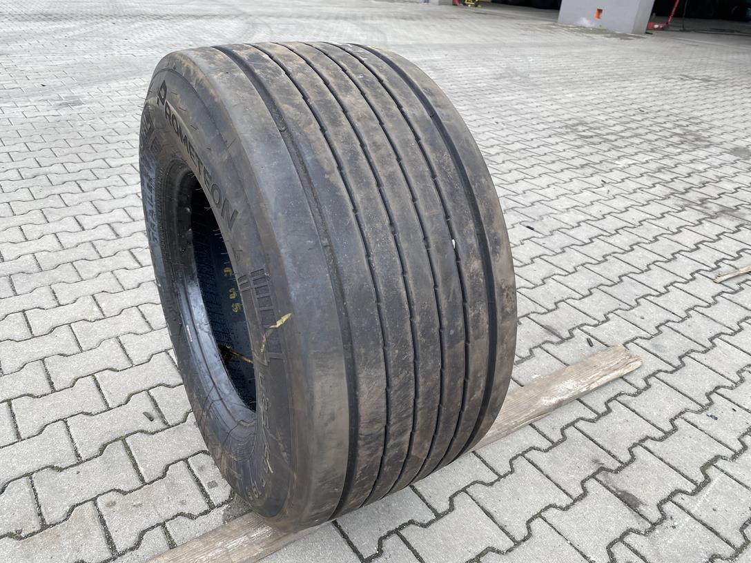 IMG_3026 Opona ciężarowa używana naczepowa 435/50R19.5 PROMETEON (PIRELLI) H02 PRO TRAILER / 9-10mm - obrazek 1