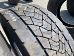 Opona ciężarowa używana napędowa 295/55R22.5 GOODYEAR KMAX D GEN-2 / 8-9mm - obrazek 4