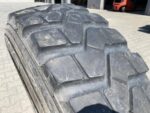 Opona używana przemysłowa 365/80r20 14.5-20 PIRELLI PISTA PS22 / 10-11mm - obrazek 3