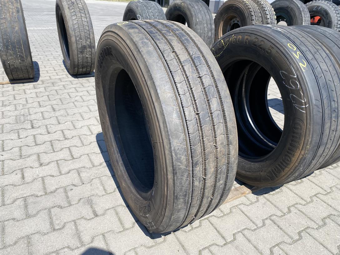IMG_3308 Opona ciężarowa używana prowadząca 295/60R22.5 BRIDGESTONE R249 / 11-12mm (Kopia) - obrazek 1
