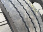 Opona używana ciężarowa naczepowa 235/75R17.5 BRIDGESTONE R-TRAILER 001 / 8-9mm - obrazek 3