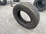 Opona używana ciężarowa przednia 215/75R17.5 MICHELIN X MULTI Z / 9-11mm - obrazek 2