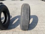 Opona ciężarowa używana prowadząca 10R17.5 BRIDGESTONE V-STEEL R18 180 / 9mm - obrazek 4