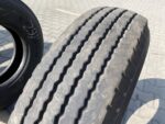 Opona ciężarowa używana prowadząca 10R17.5 BRIDGESTONE V-STEEL R18 180 / 9mm - obrazek 3
