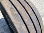 Opona ciężarowa używana naczepowa 235/75R17.5 PIRELLI R02 PRO TRAILER / 9-10mm - obrazek 3