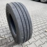 Opona ciężarowa używana prowadząca 285/70R19.5 BRIDGESTONE R-STEER 002 / 10mm