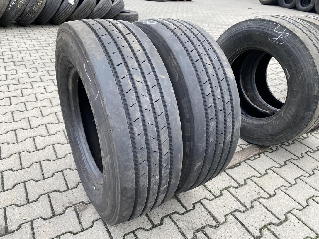 IMG_4338 Opony ciężarowe używane prowadzące 285/70R19.5 SEMPERIT RUNNER F2 / 10mm - obrazek 1