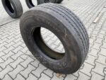 Opona ciężarowa używana prowadząca 285/70R19.5 MICHELIN X MULTI Z / 5-6mm - obrazek 2