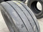 Opona używana ciężarowa naczepowa 235/75R17.5 MICHELIN X MULTI T2 EVOLUTION / 6-7mm - obrazek 3