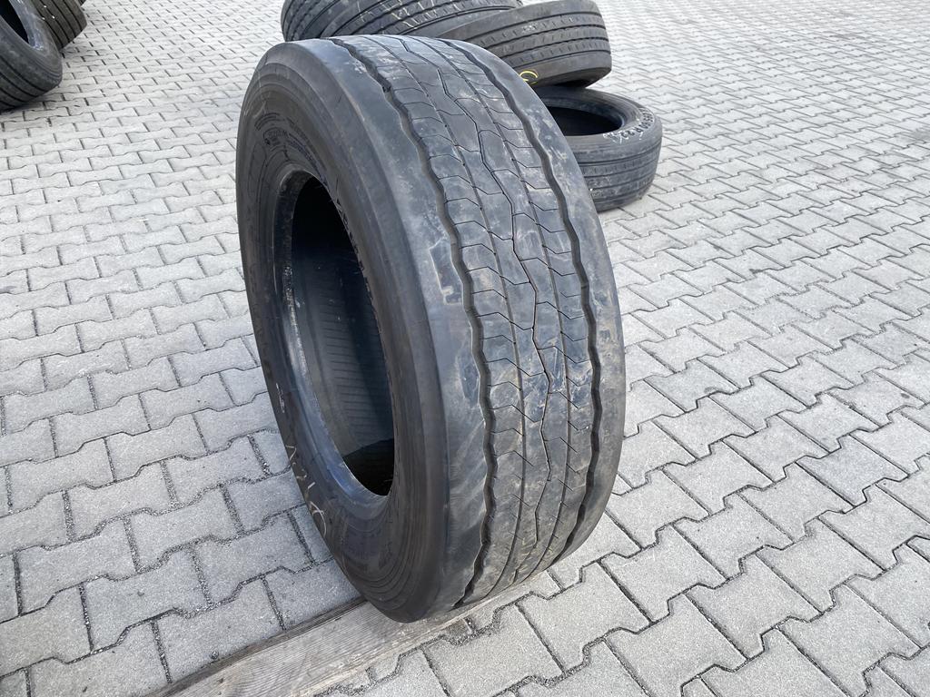 IMG_5410 (Copy) Opona używana ciężarowa prowadząca 315/60R22.5 BRIDGESTONE U-AP 002 / 11mm - obrazek 1