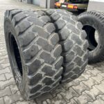 Opona używana przemysłowa do ładowarki 340/80R18 BKT MULTI MAX MP527 / 40% BIEŻNIKA