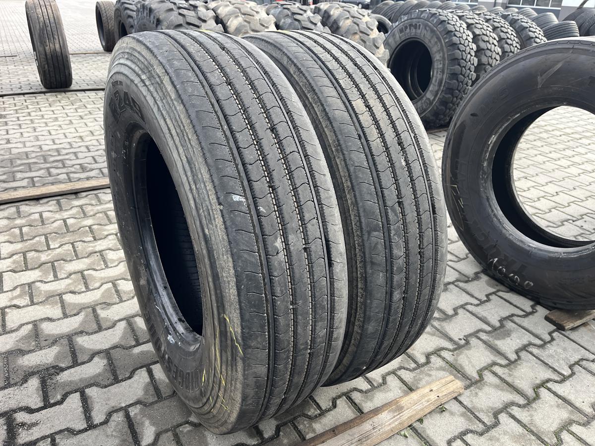 IMG_3794 (Copy) Opony ciężarowe używane prowadzące 295/80R22.5 BRIDGESTONE R249 / 10-11mm - obrazek 1