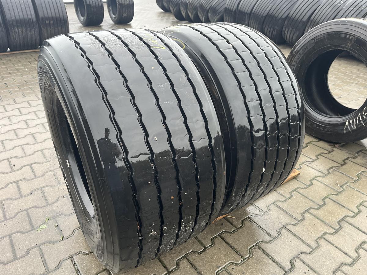 IMG_4195 (Copy) Opony ciężarowe używane naczepowe 445/45R19.5 HANKOOK SMART FLEX TH31 / 11mm - obrazek 1