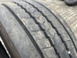 Opony ciężarowe używane naczepowe 385/55R22.5 BARUM BT300 R / 11-13mm - obrazek 4