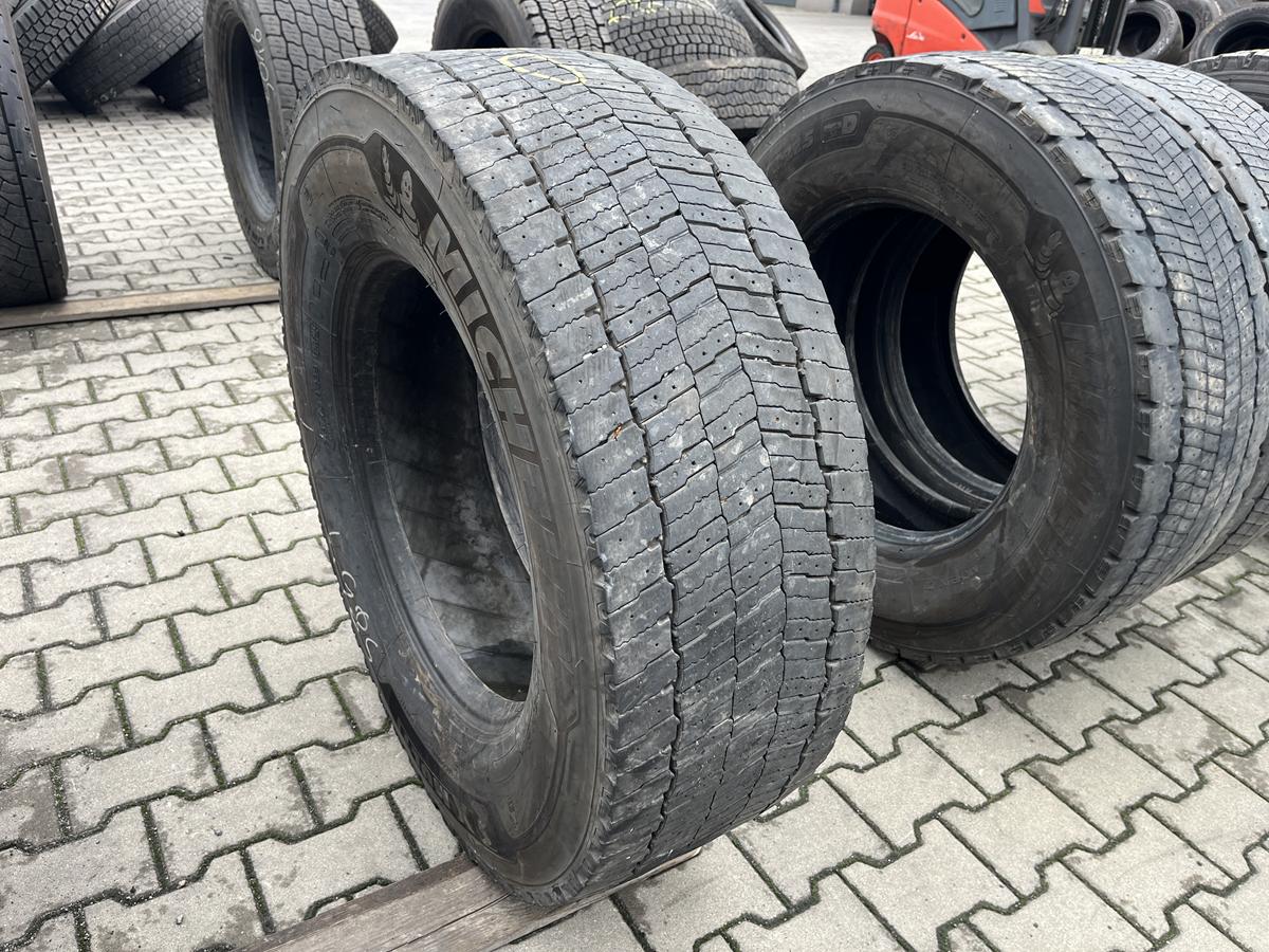 IMG_5089 (Copy) Opony ciężarowe używane napędowe 315/70R22.5 MICHELIN XMULTI D / 9mm (Kopia) - obrazek 1