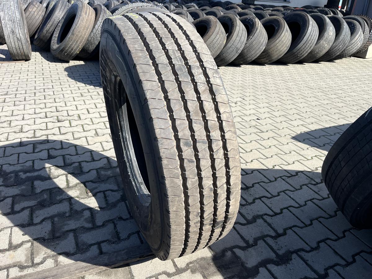 Używana opona ciężarowa prowadząca 315/80R22.5 SEMPERIT EURO-FRONT / 14mm Używana opona ciężarowa prowadząca 315/80R22.5 SEMPERIT EURO-FRONT / 14mm