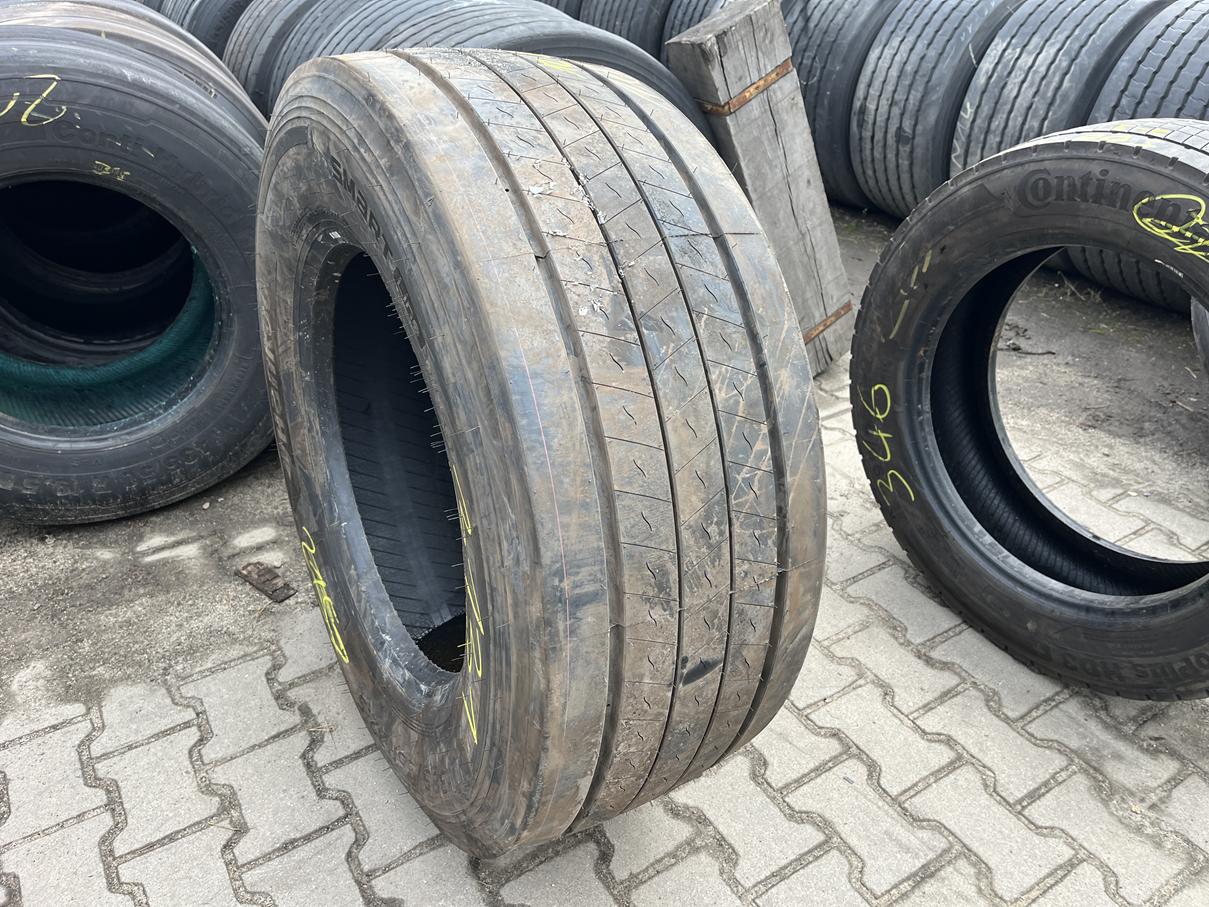 IMG_6928 (Copy) Opona ciężarowa używana naczepowa 385/55R22.5 HANKOOK SMART LINE TL50 / 9-10mm - obrazek 1